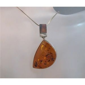 Large sterling silver and Amber pendant necklace 18” snake chain